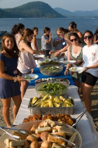 201008044501 Alumnae dining on the beach