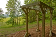 201106097586 Monkey Bars
